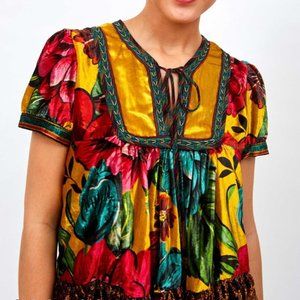 $5.95 Ship- Farm Rio Winter Garden Velvet Blouse